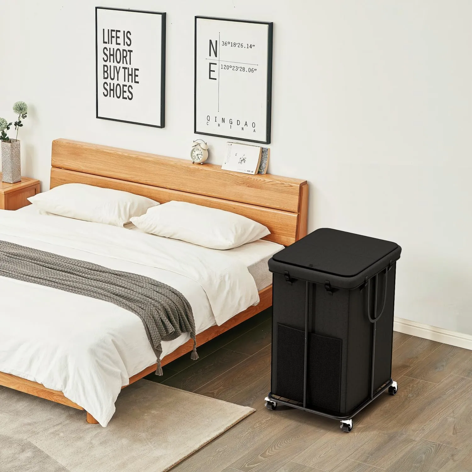 150L Large Laundry Hampers with Lid, Oxford Fabric Laundry Hampers, Metal Frame and Removable Bag Design with Wheels, Suitable for Bedroom, Bathroom, Dorm Room, Laundry Room (Black Lid)
