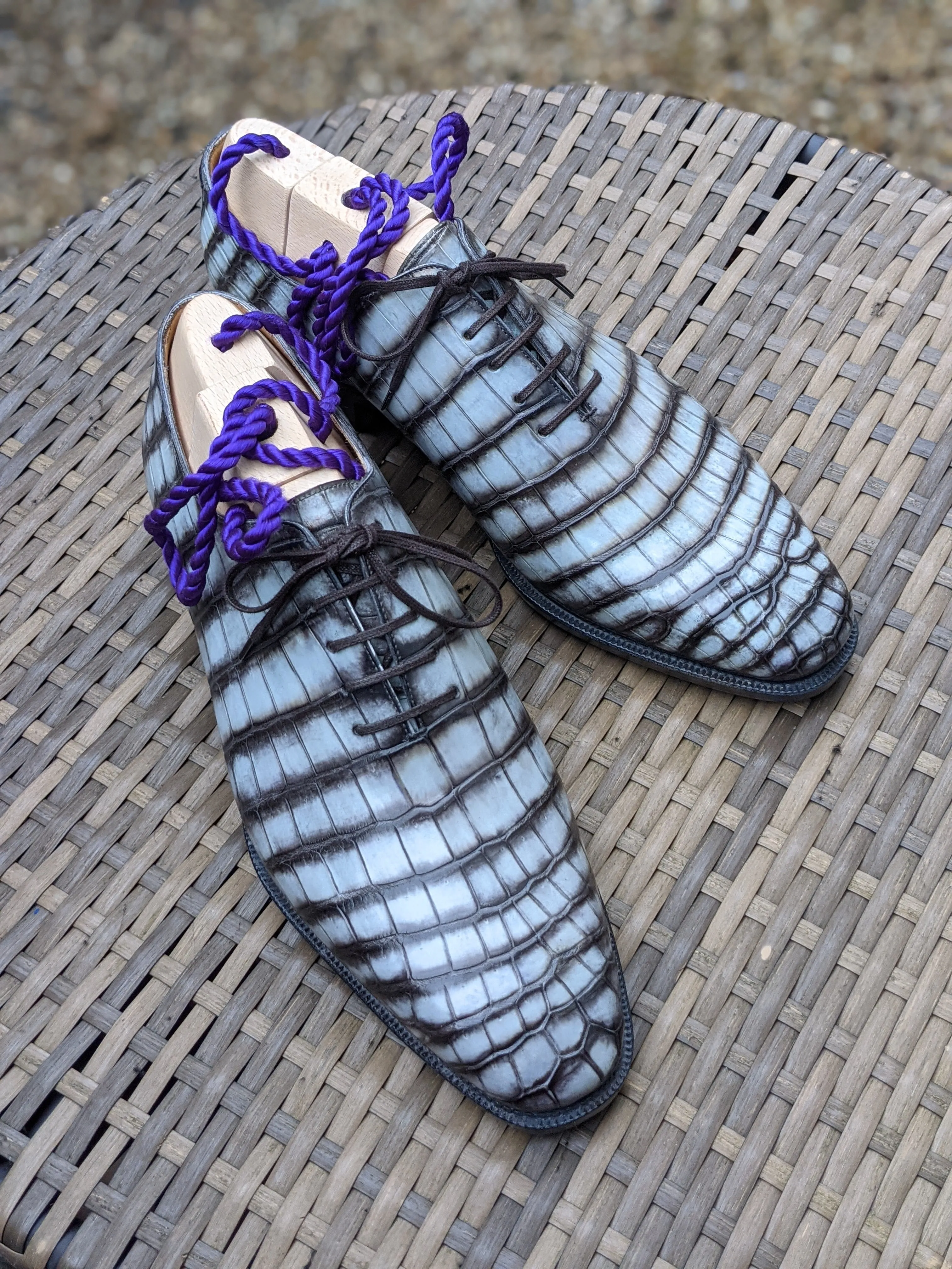 Ascot Wholecut - Zebra Patina Finished