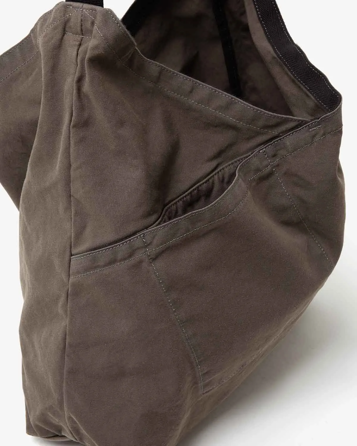 AZUMA SHOULDER BAG M LIGHT CANVAS