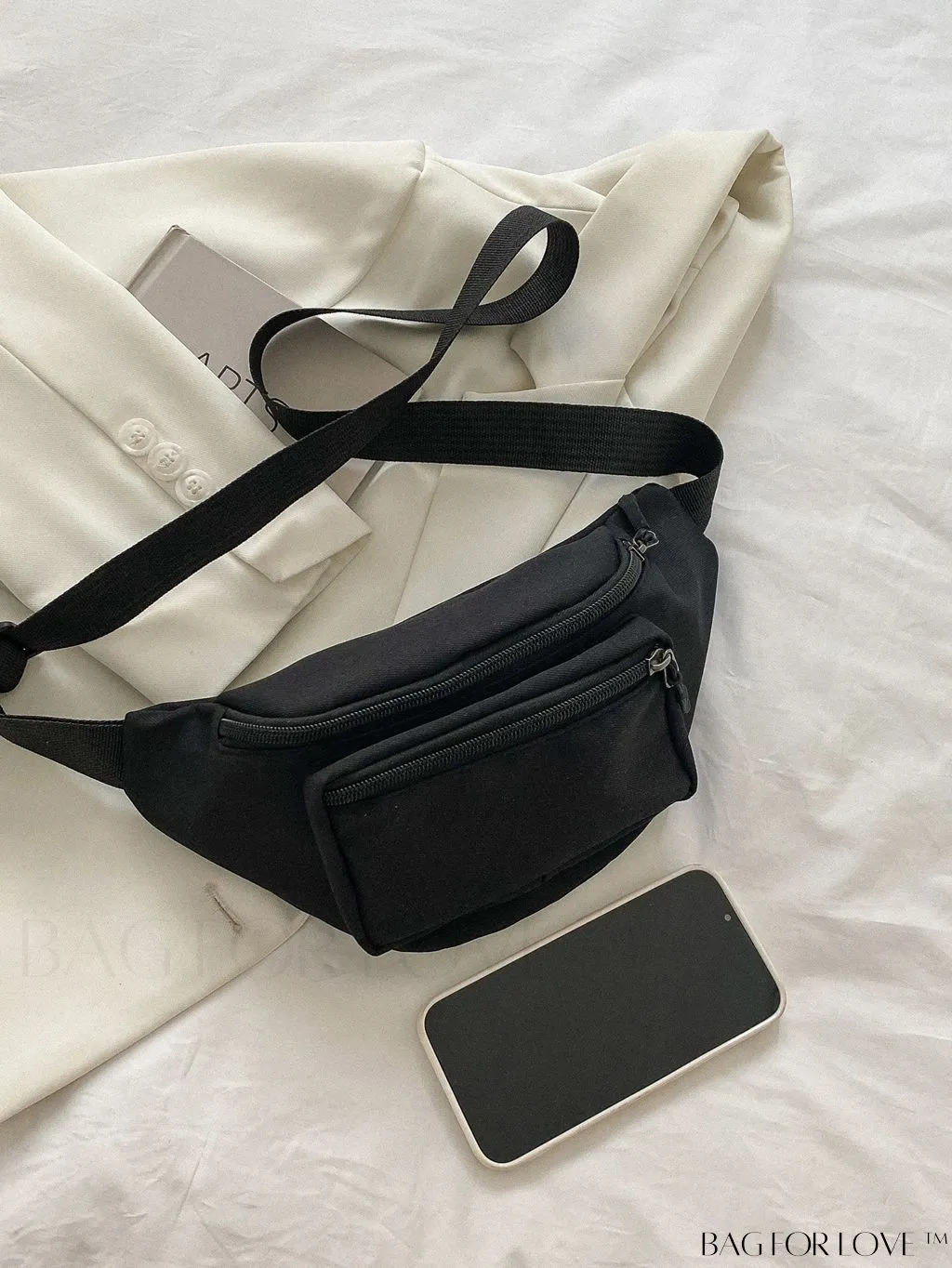 BagForLove - Premium Zippered Waist Bag: Modern and Sleek Design