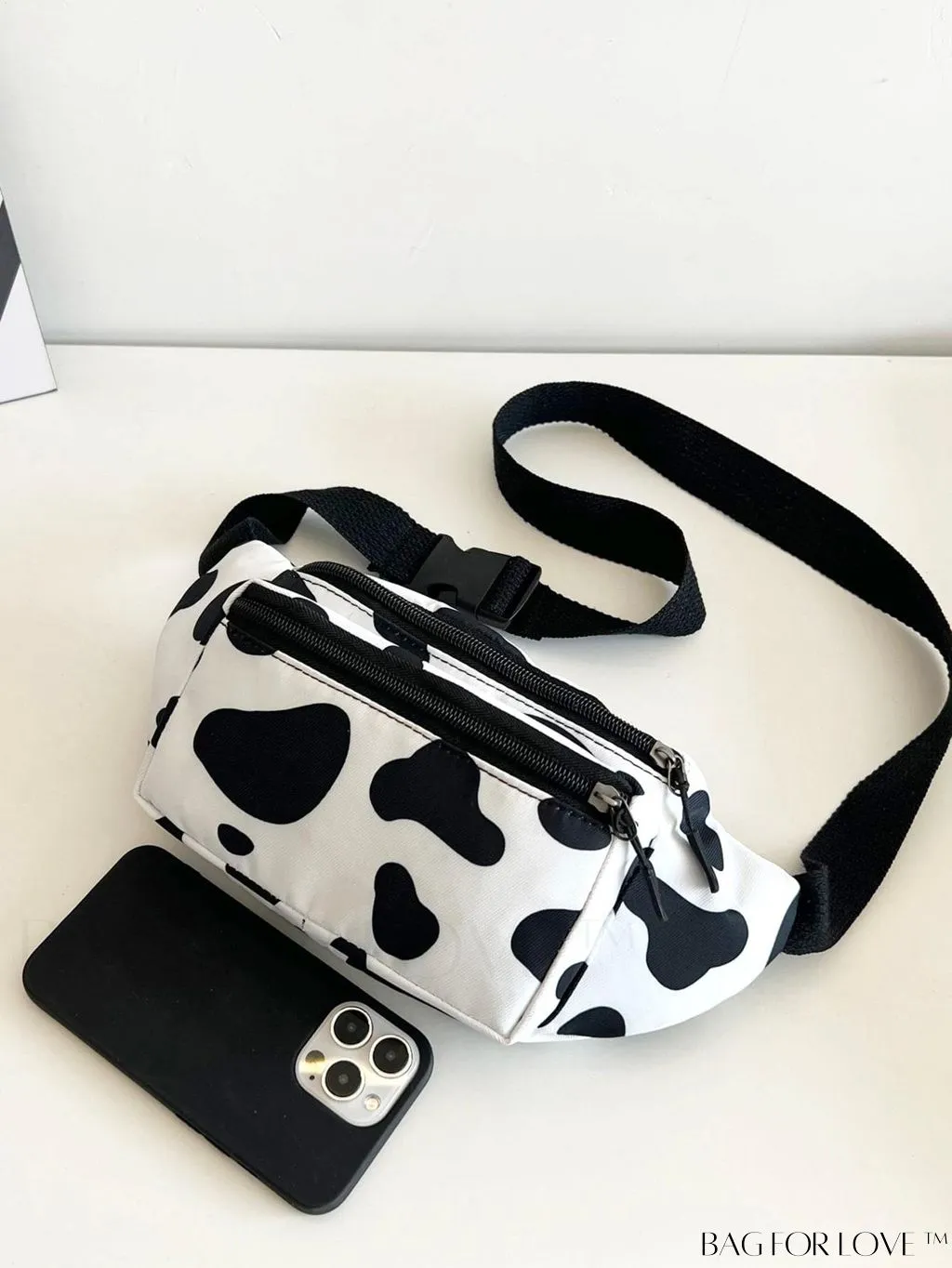 BagForLove - Stylish Adjustable Strap Cow Print Fanny Pack - Fashion-forward and Versatile