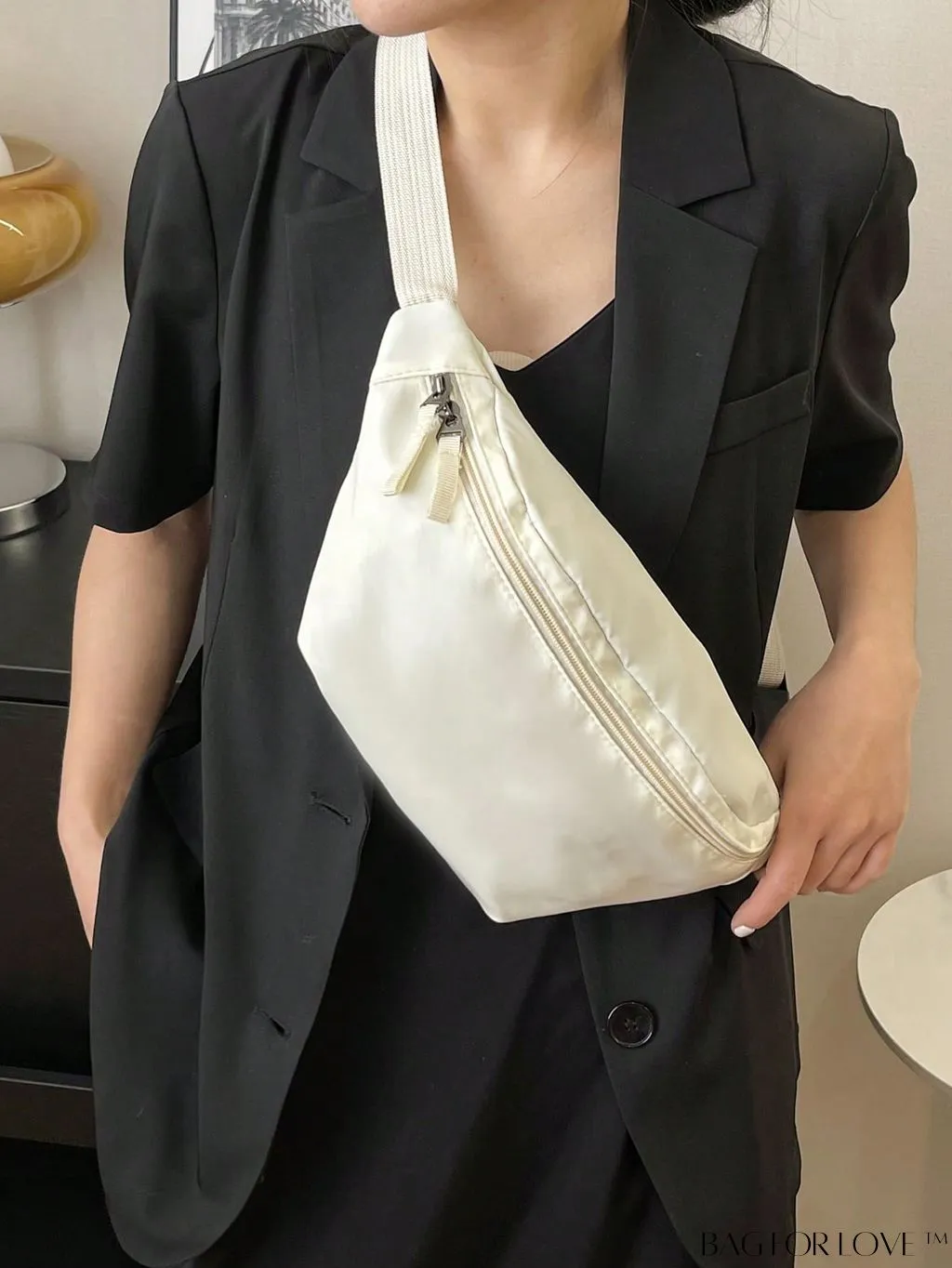 BagForLove - White Minimalist Polyester Fanny Pack with Adjustable Zipper Strap