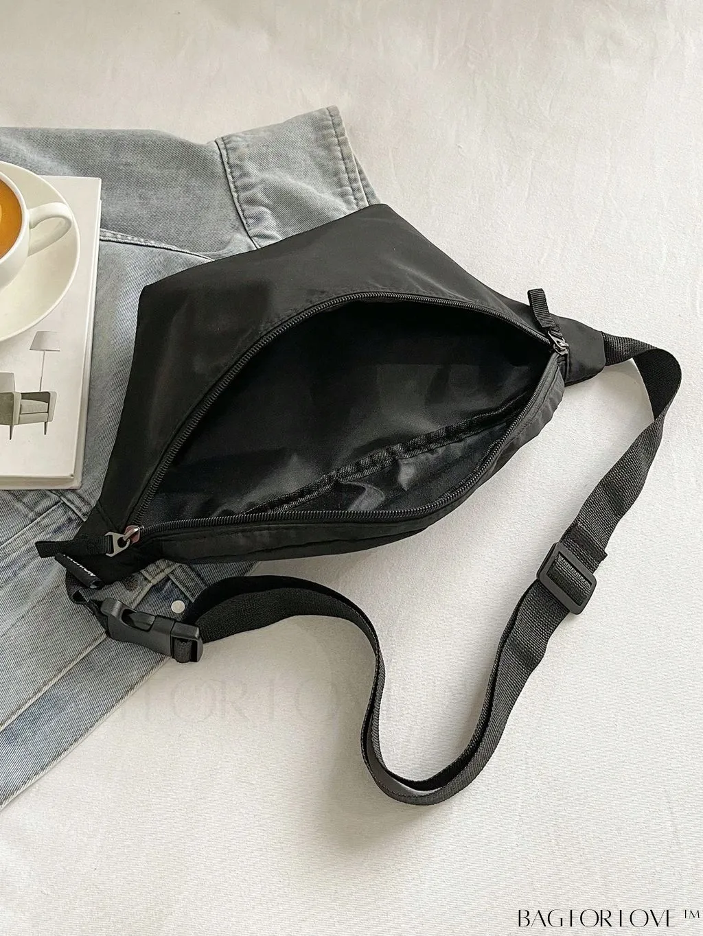 BagForLove - White Minimalist Polyester Fanny Pack with Adjustable Zipper Strap