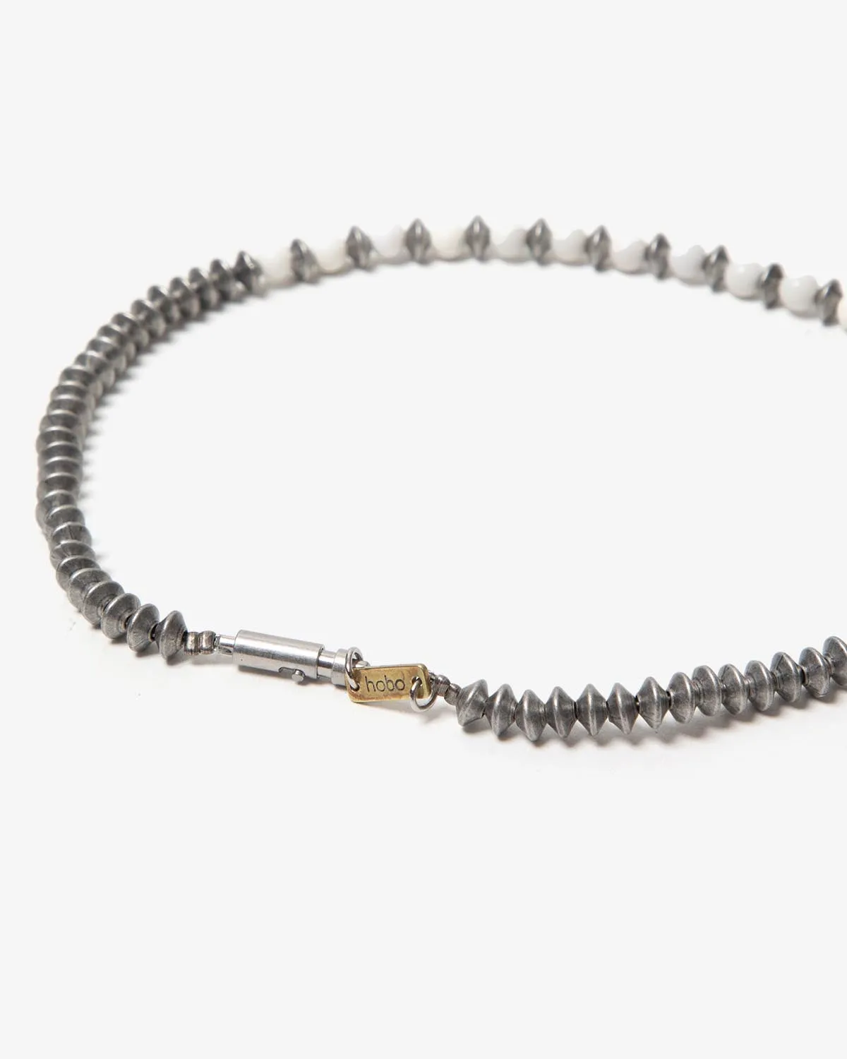 BEADS NECKLACE STONE