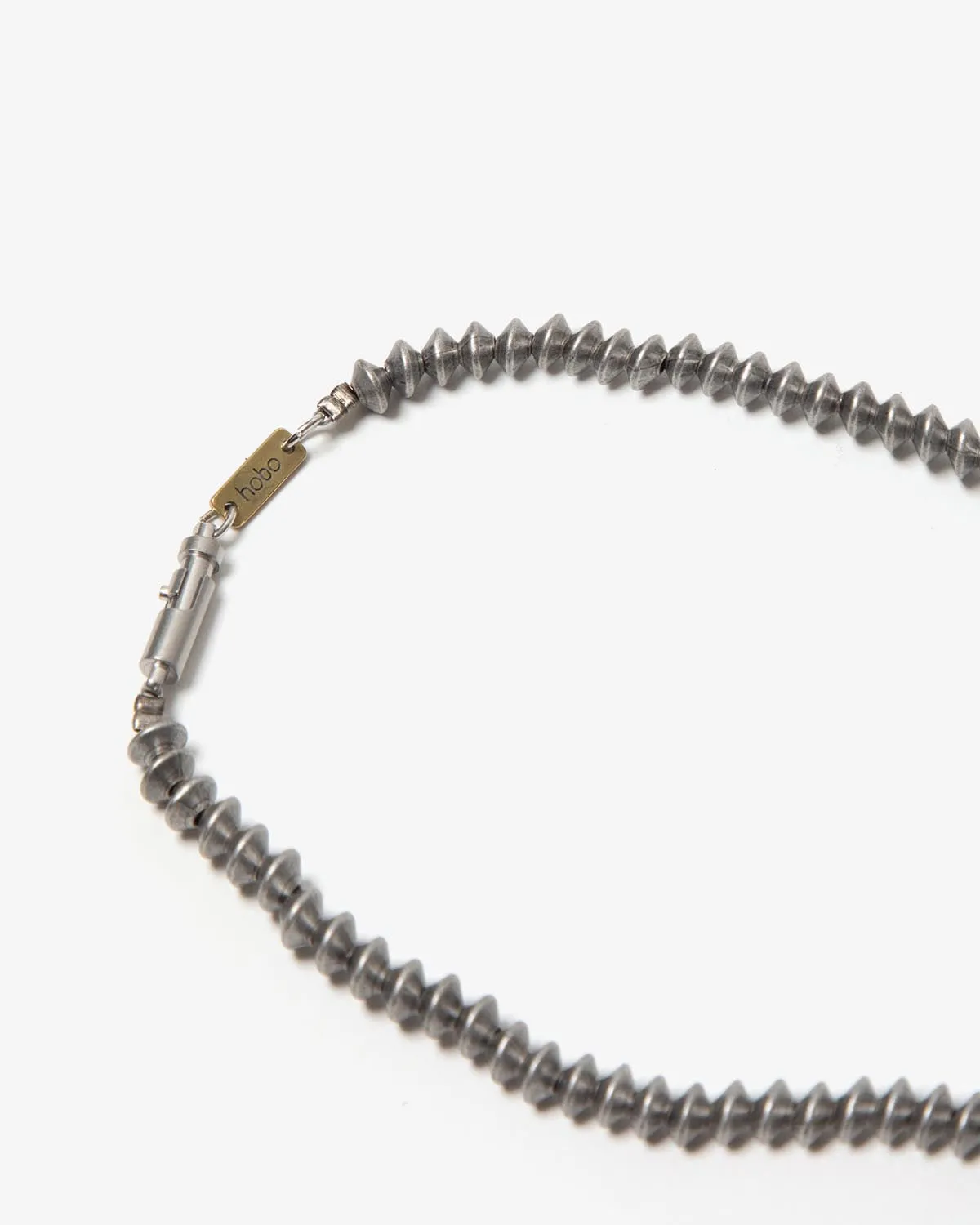 BEADS NECKLACE STONE