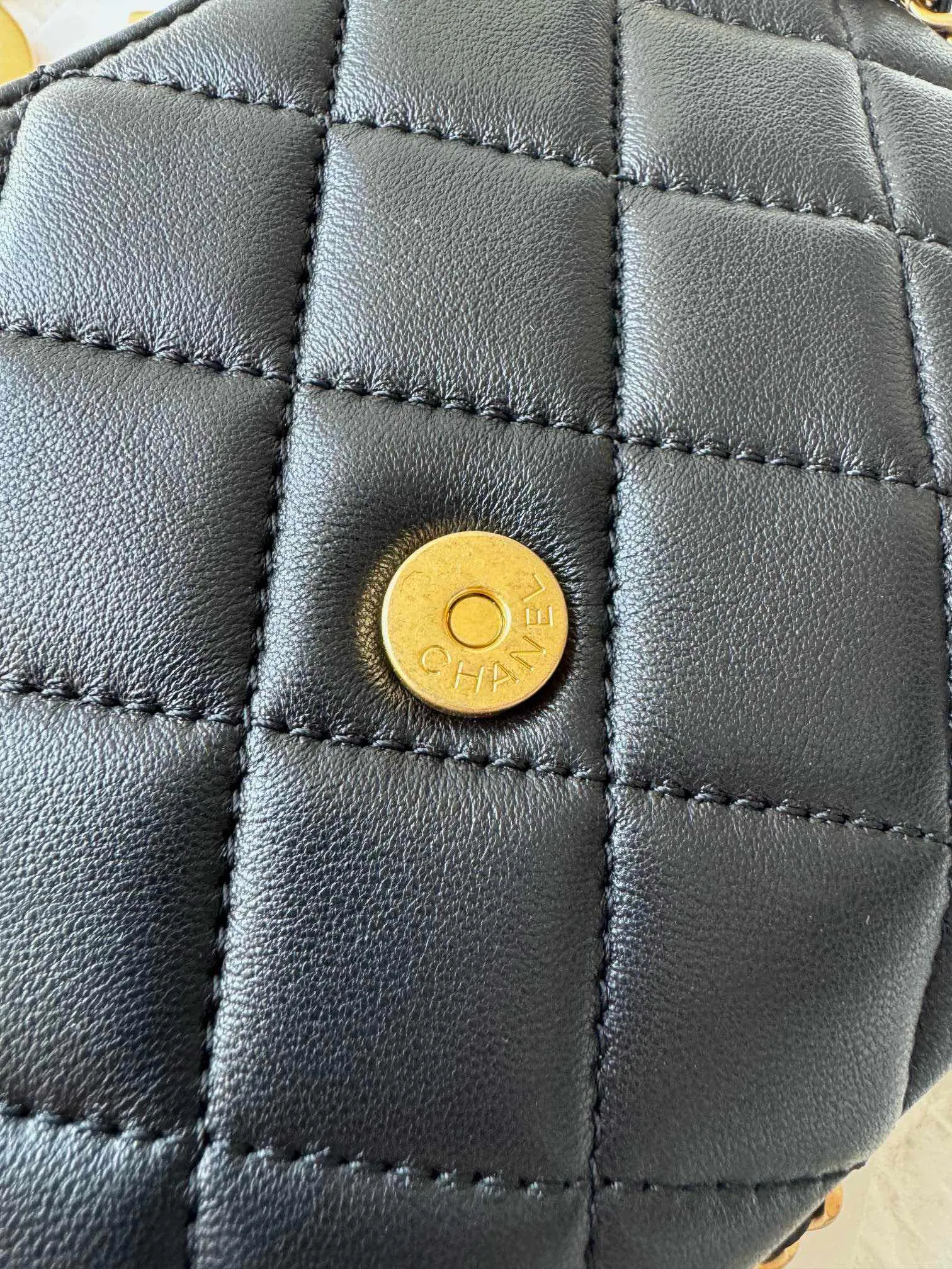 black 20cm bag gold hobo Timely delivery CHANEL hardware All-inclusive 24c lambskin