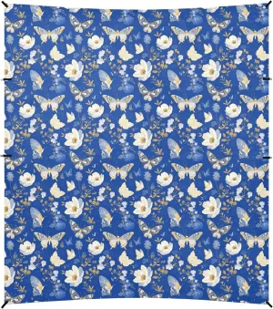 Blue and White Butterfly Flowers Foldable Beach Tent UPF50 Easy Setup Sun Shelter with Sand Shovel, Sandbags for Backyard, Grassland, Park