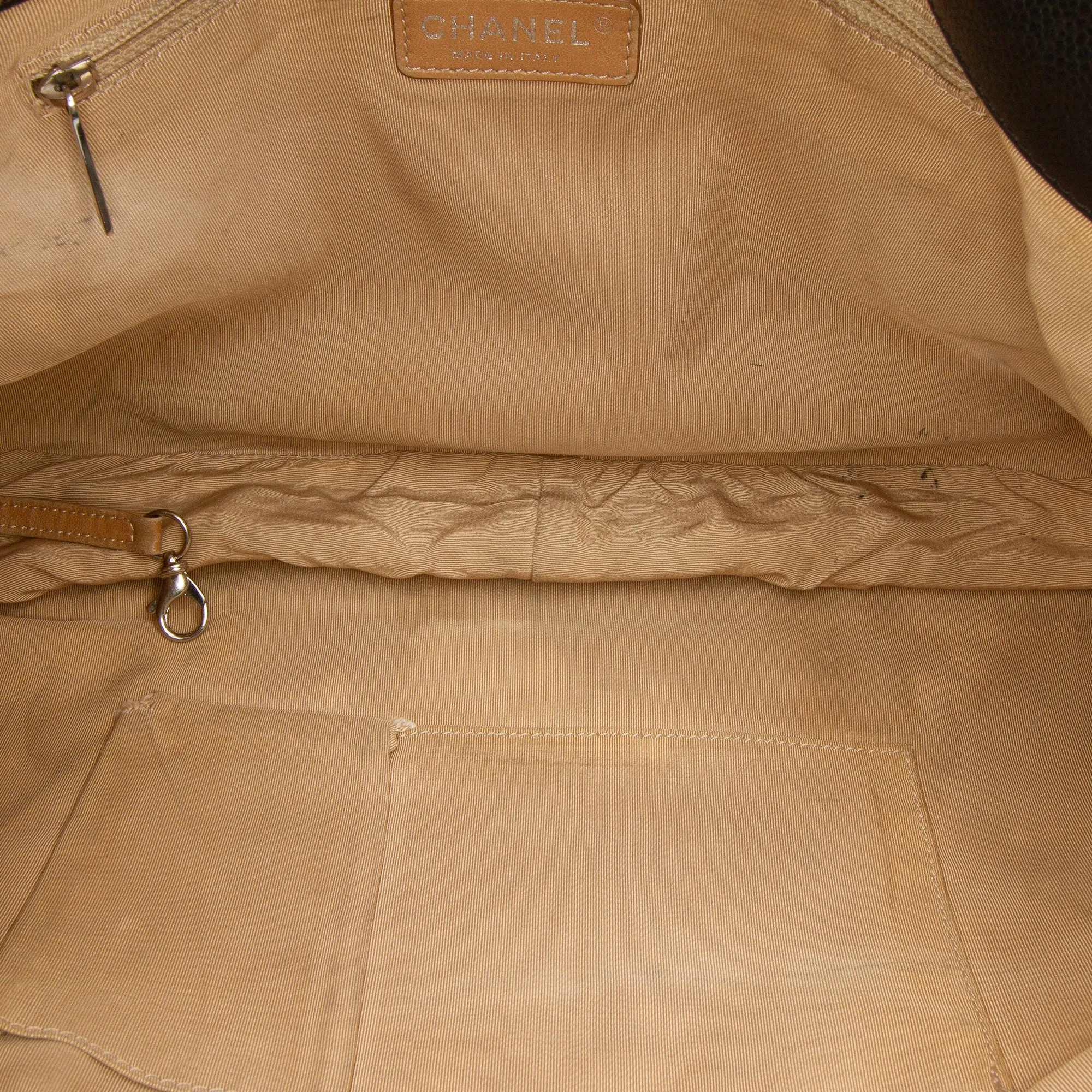 CC Quilted Caviar Expandable Tote