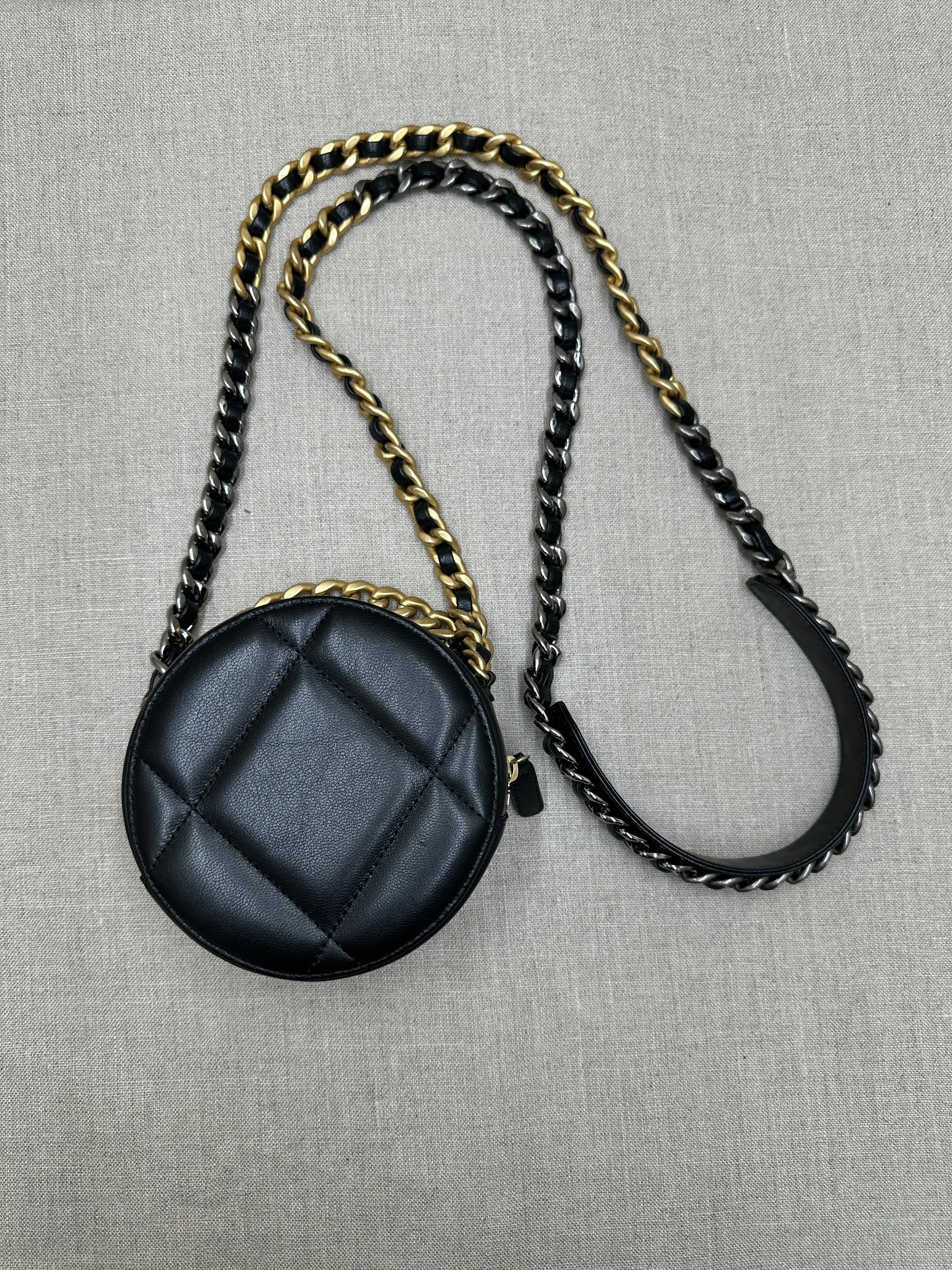 Chanel 19 Round clutch on chain