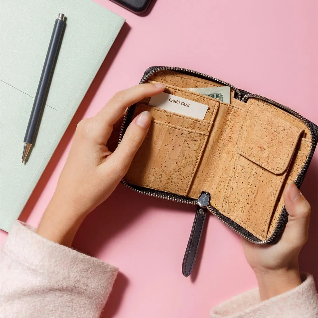 Cork RFID Square Wallet – Women’s Wallet - RFID Blocking - Vegan Leather – Cruelty Free – Eco Friendly - Trunk