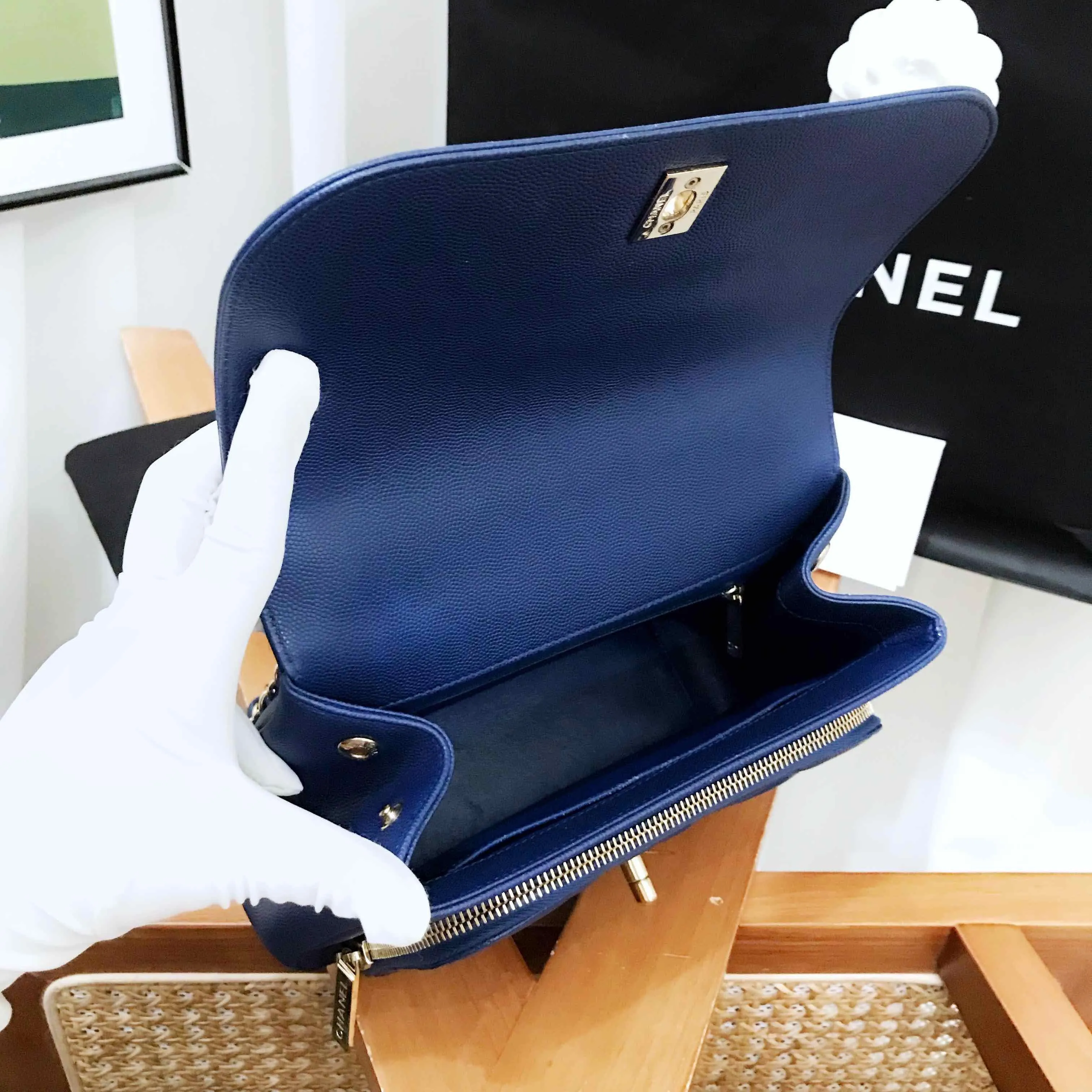 Expiring soon Chanel Bag Messenger Medium 2017 Blue Outstanding value