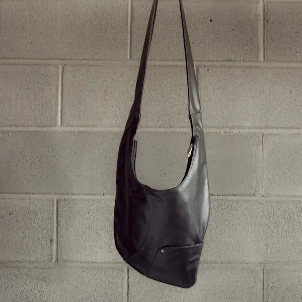 FACTOR Bag – Black