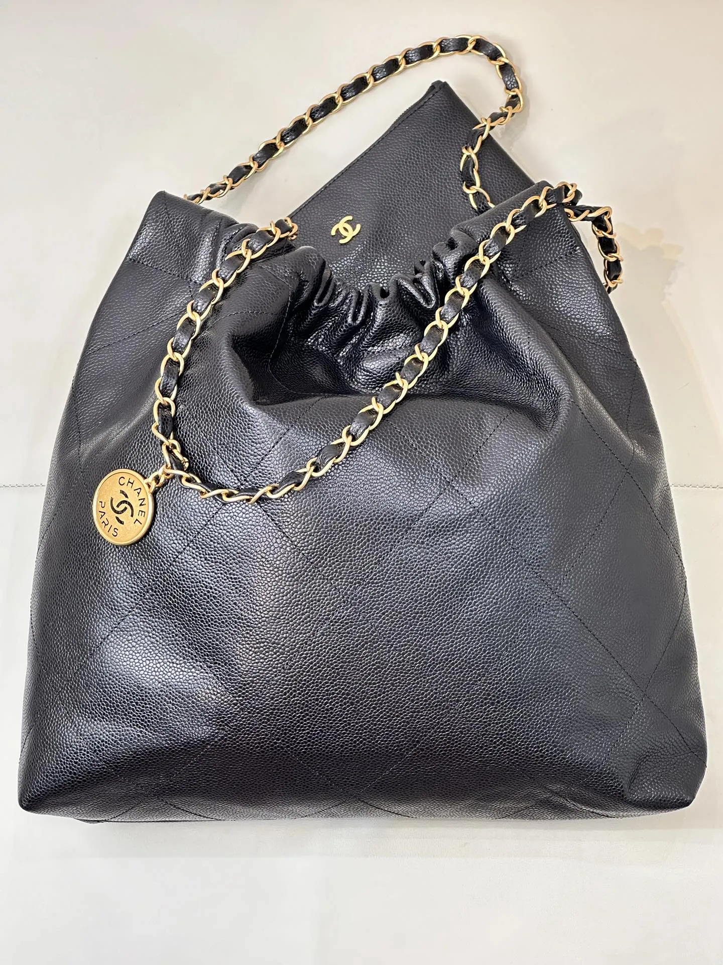 Gold Bag Calfskin Hardware In-demand product 22 Black Grained CHANEL Hobo Trendy 42cm