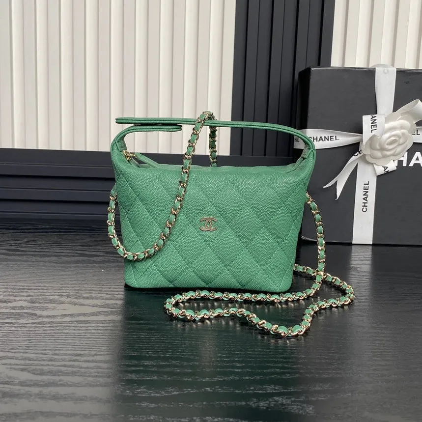 Green Handle 21.5cm Calfskin Unique collection Bag Grained CHANEL Hobo Dark Top 25C Stylish