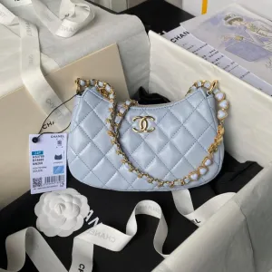 hobo cloud bag gold Discounted CHANEL blue 24p hardware Massive discount 20cm lambskin
