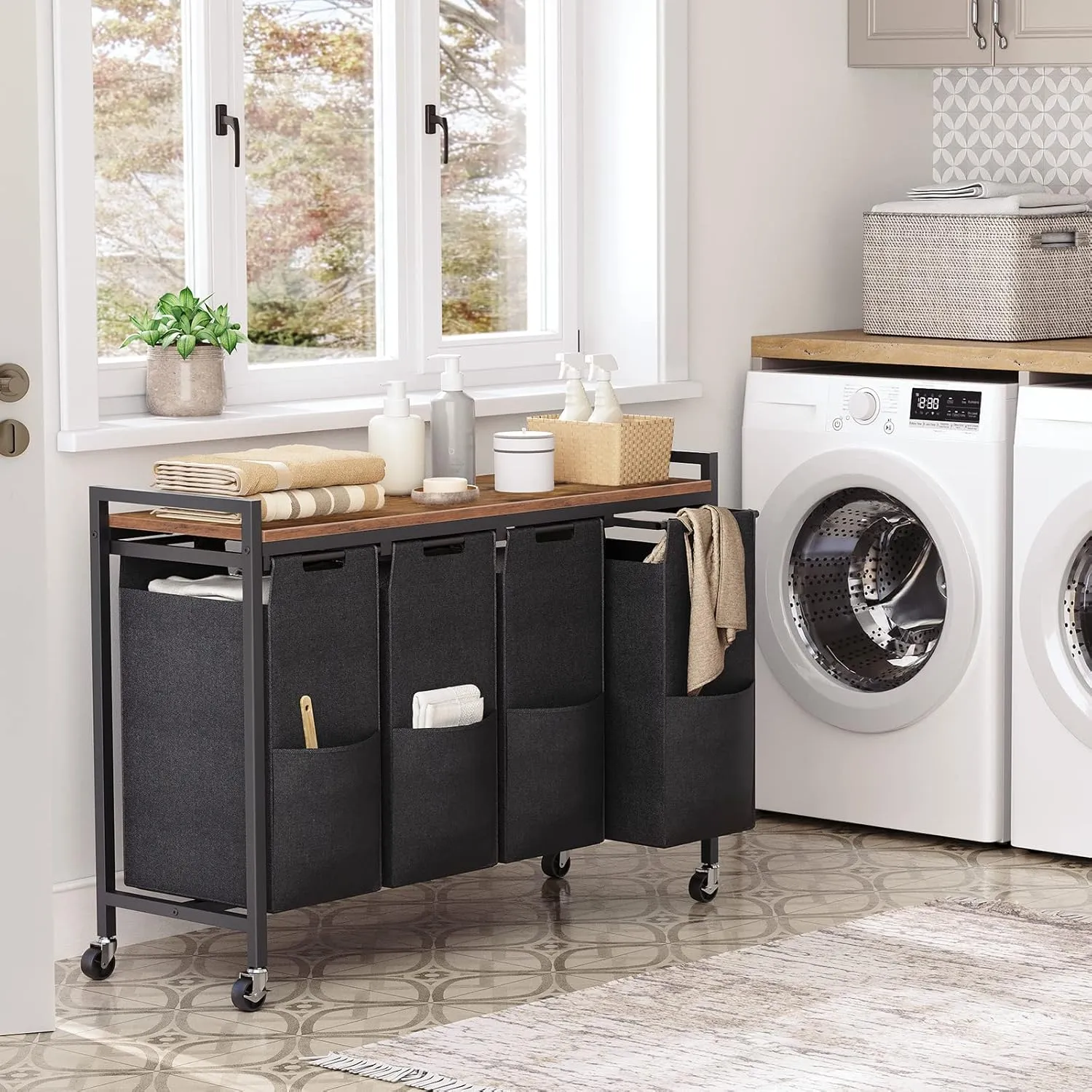 HOOBRO Laundry Sorter 4 Sections, Laundry Hamper with Wheels, 4 × 10.5 Gal (39.8L), Rolling Laundry Basket, Pull-Out and Removable Oxford Fabric Bags, Rustic Brown and Black BF04XY01