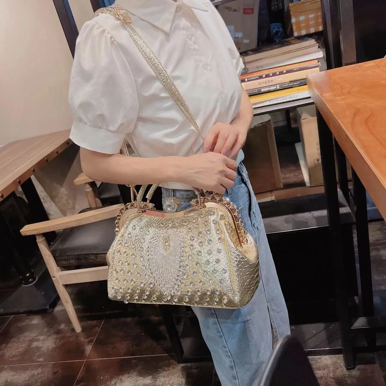 Luxury Fashion Diamonds Bag For Women Leather Top Handle Satchel Handbags Clip Rhinestone Purses Tote Shoulder Crossbody Bags