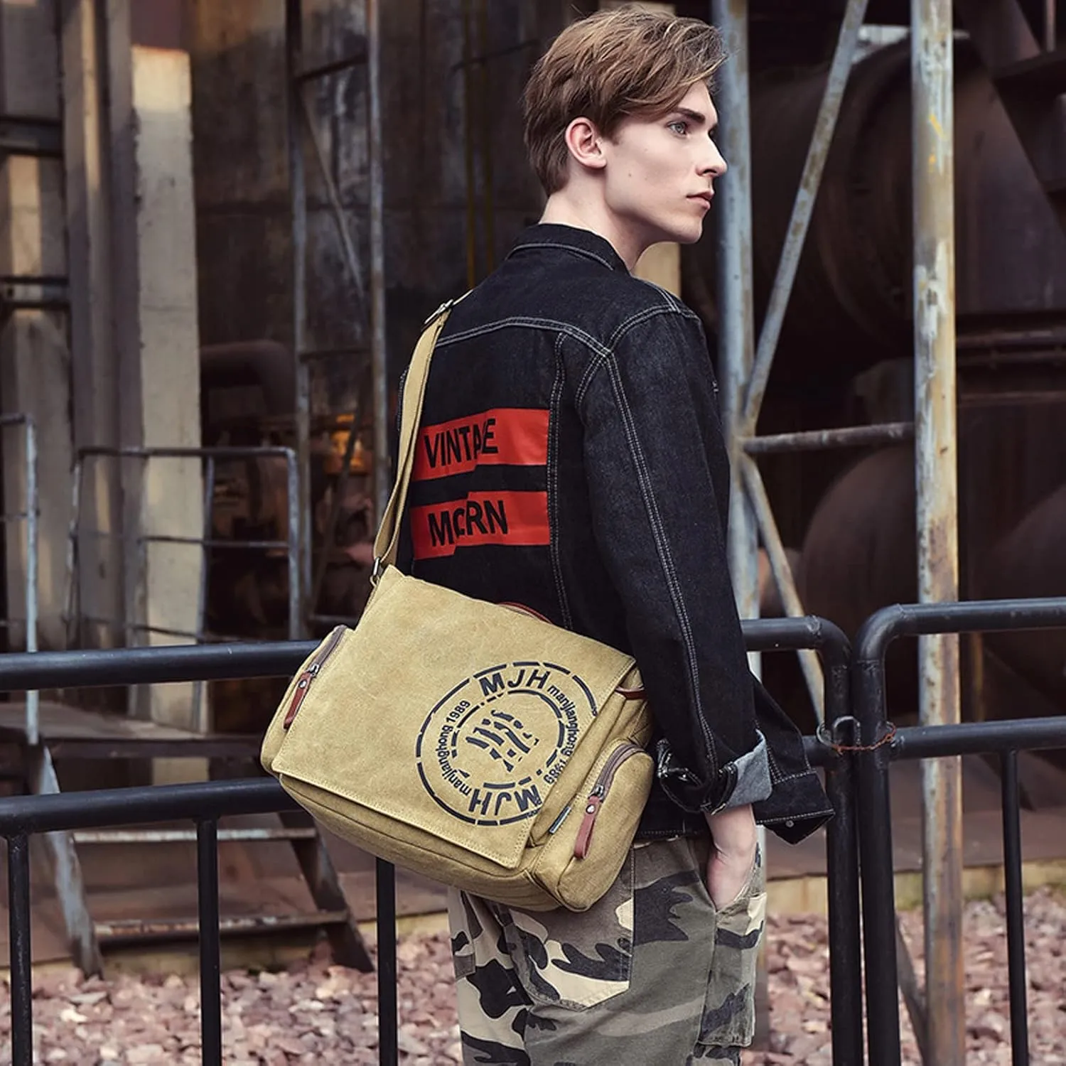 Men's retro shoulder bag Korean canvas shoulder bag men's messenger bag