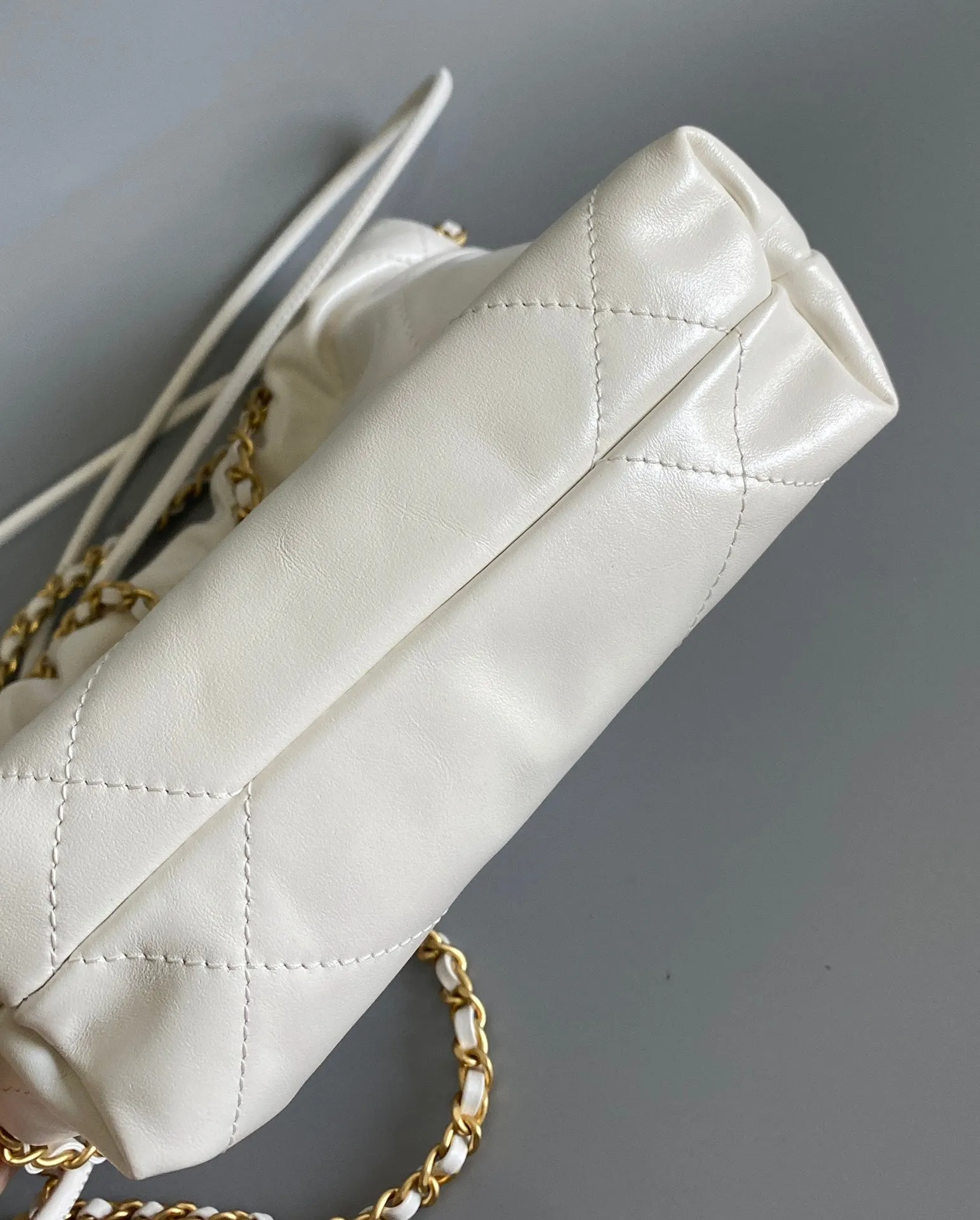MINI 20CM HOBO Best-selling deal Reliable WHITE CHANEL LAMBSKIN GHW