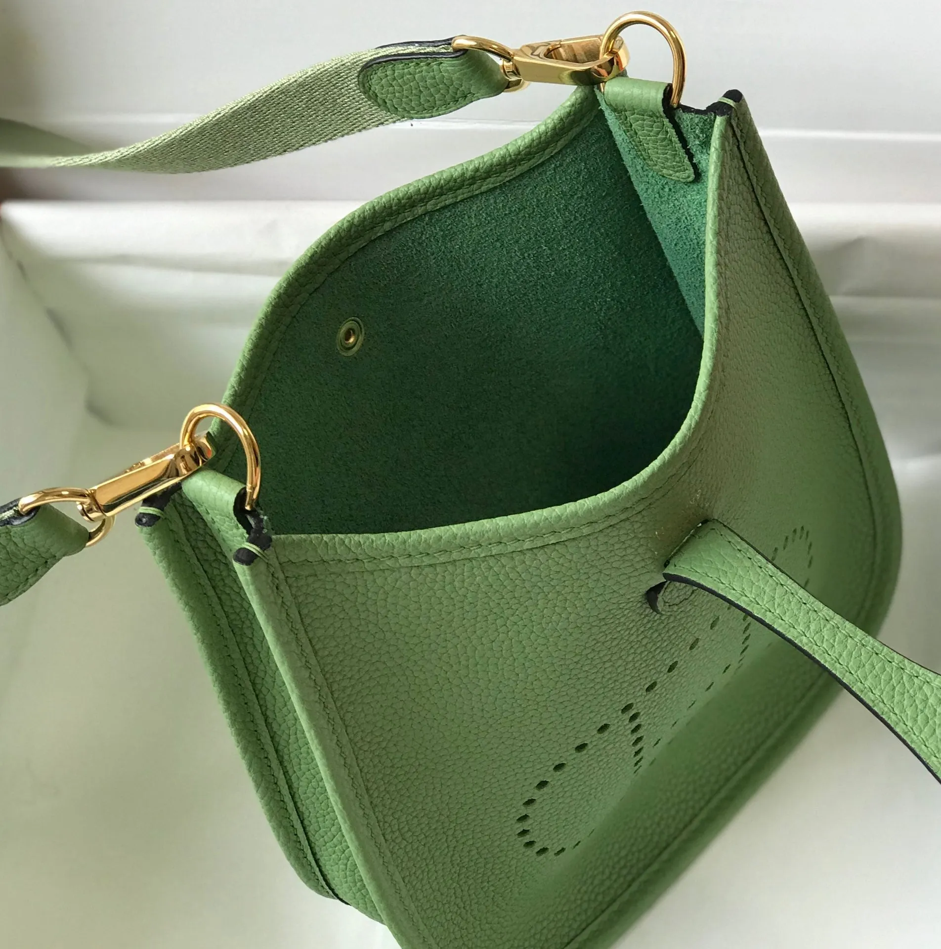 Mini Evelyne 18cm Dark Green Togo Ghw