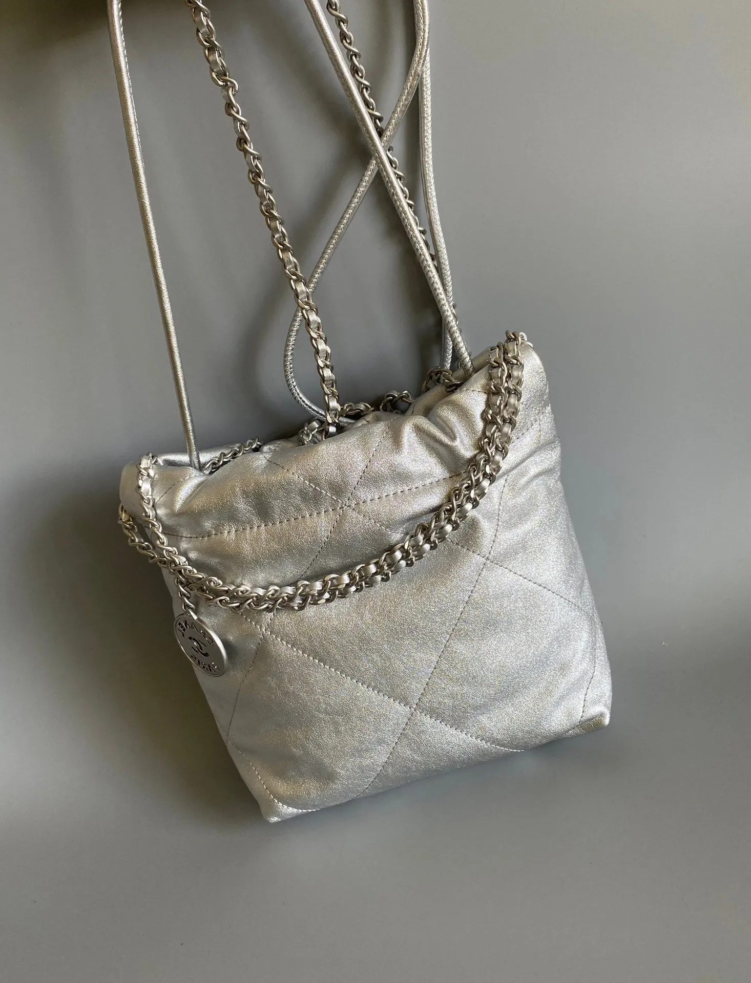MINI SILVER 20CM Limited edition LAMBSKIN CHANEL HOBO Budget-friendly