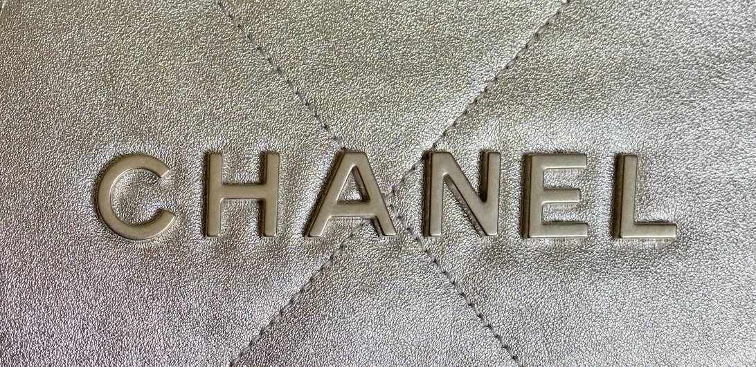 MINI SILVER 20CM Limited edition LAMBSKIN CHANEL HOBO Budget-friendly