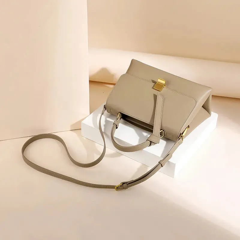 NICHE FASHION MESSENGER