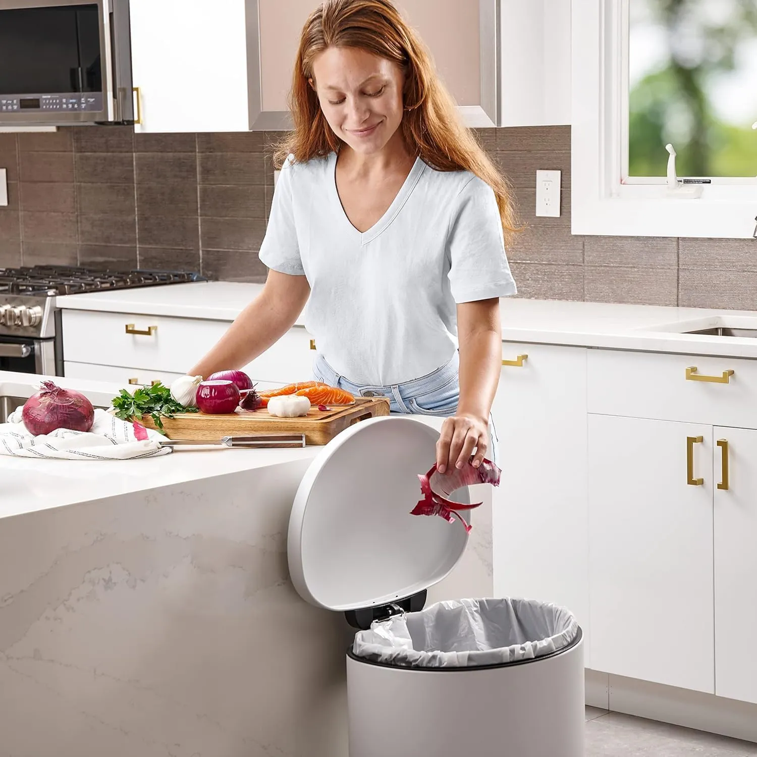 Plasticplace Custom Fit Trash Bags, Compatible with simplehuman Code Q (200 Count) White Drawstring Garbage Liners 13-17 Gallon, 25" x 32.5"