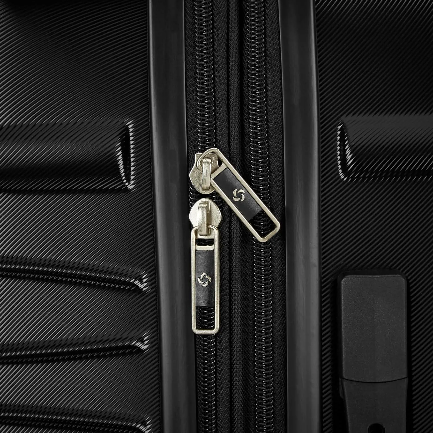 Samsonite Evolve SE Hardside Expandable Luggage with Spinners | Saphir Blue | 2PC SET (Carry-on/Medium)