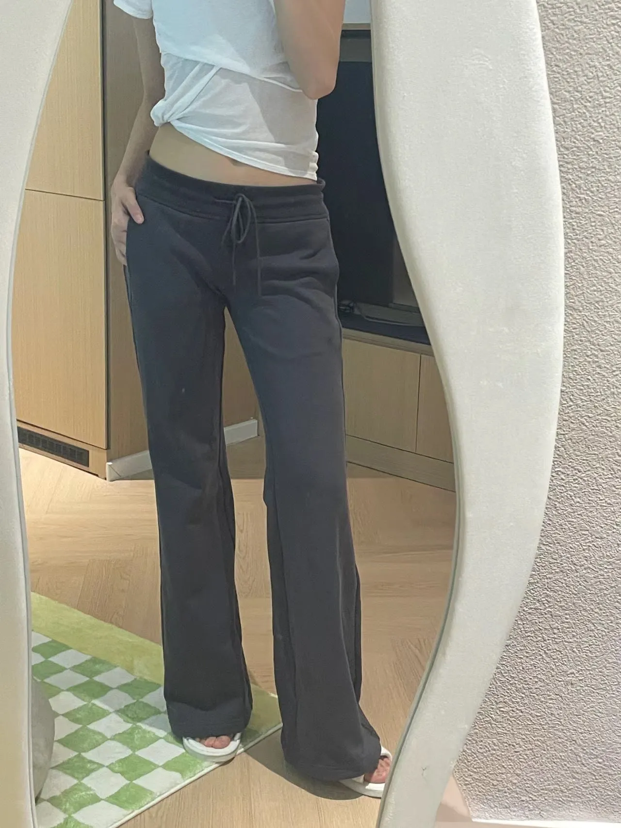 Slim Waist drawstring sporty pants