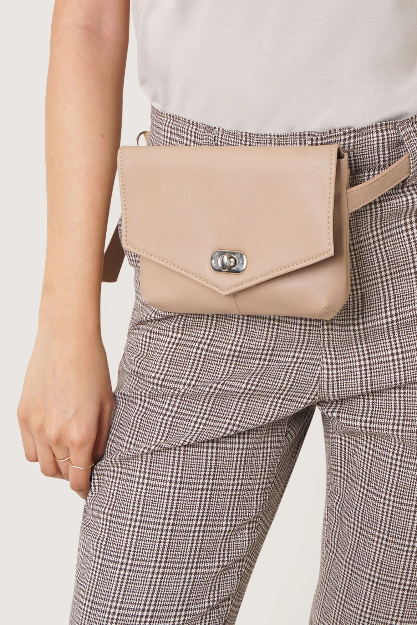 Twist Lock Waist Pack