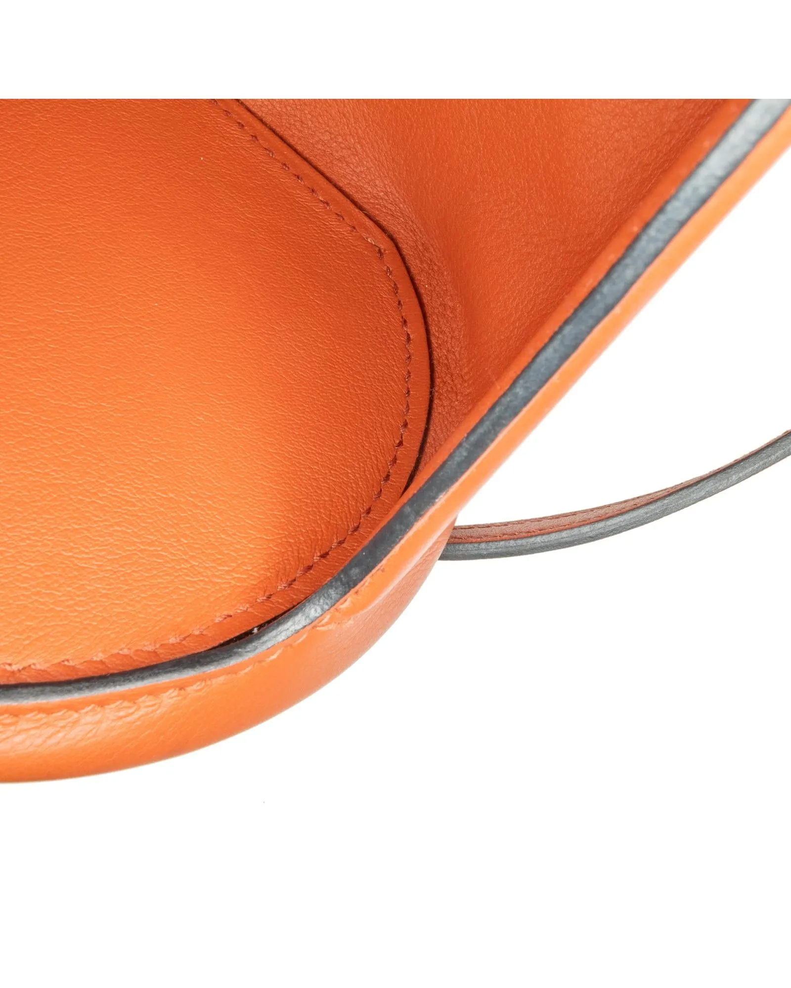 Veau Voloptu Leather Sac with Metal Handle and Adjustable Strap