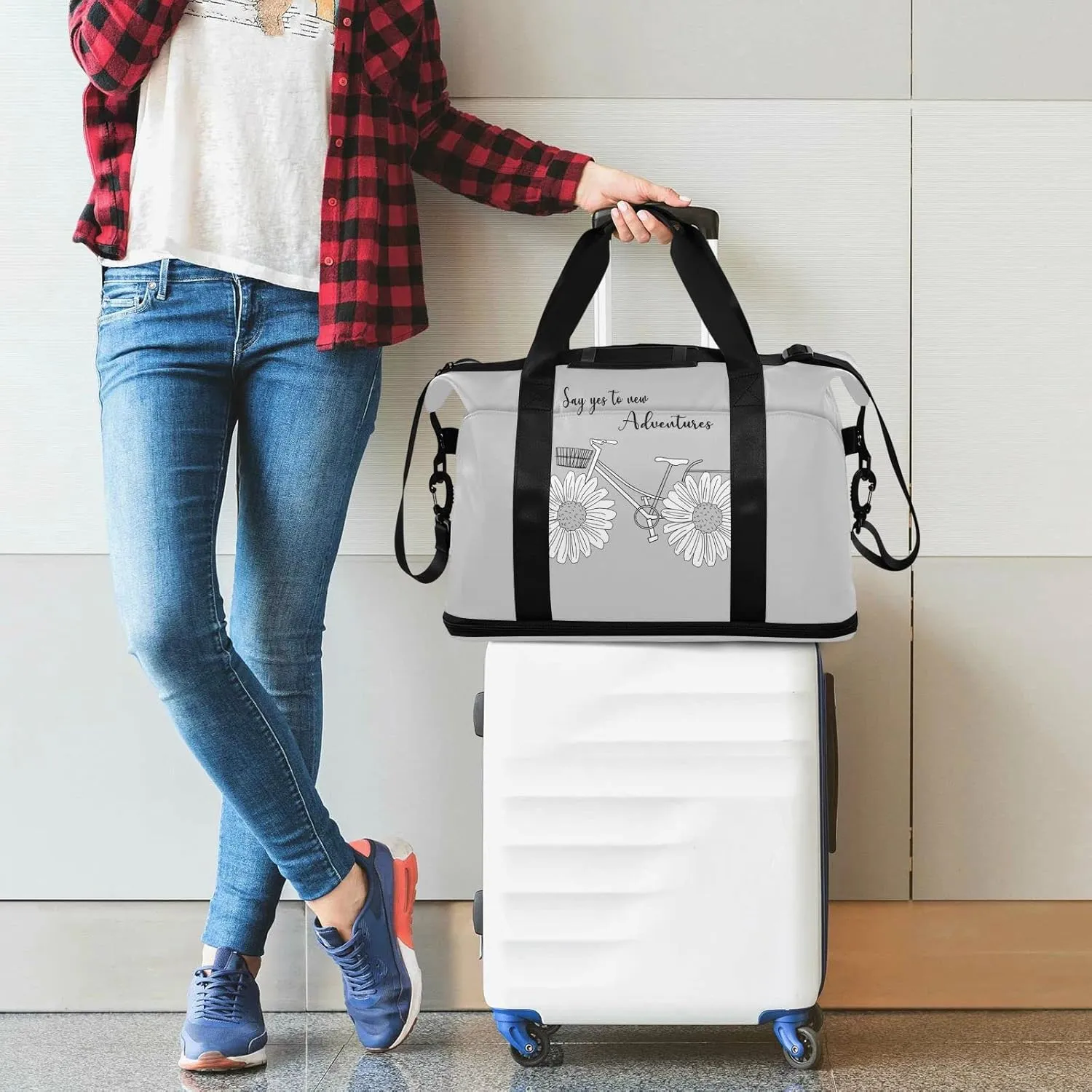White Daisy Flower with Quotes Say Yes to New Adventure on Grey Gym Duffel Bag, Polyester Travel Weekender Luggage Handbag with Waterproof Pocket for Wet Items, Unisex Foldable Tote for Sports