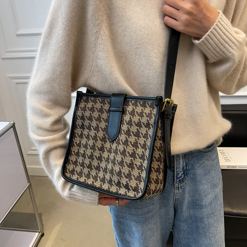 Women's Casual One-shoulder Messenger Bag Niche