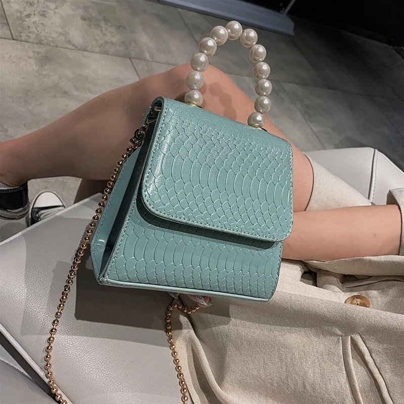Women's Italian Collection 2019 - CESAR
