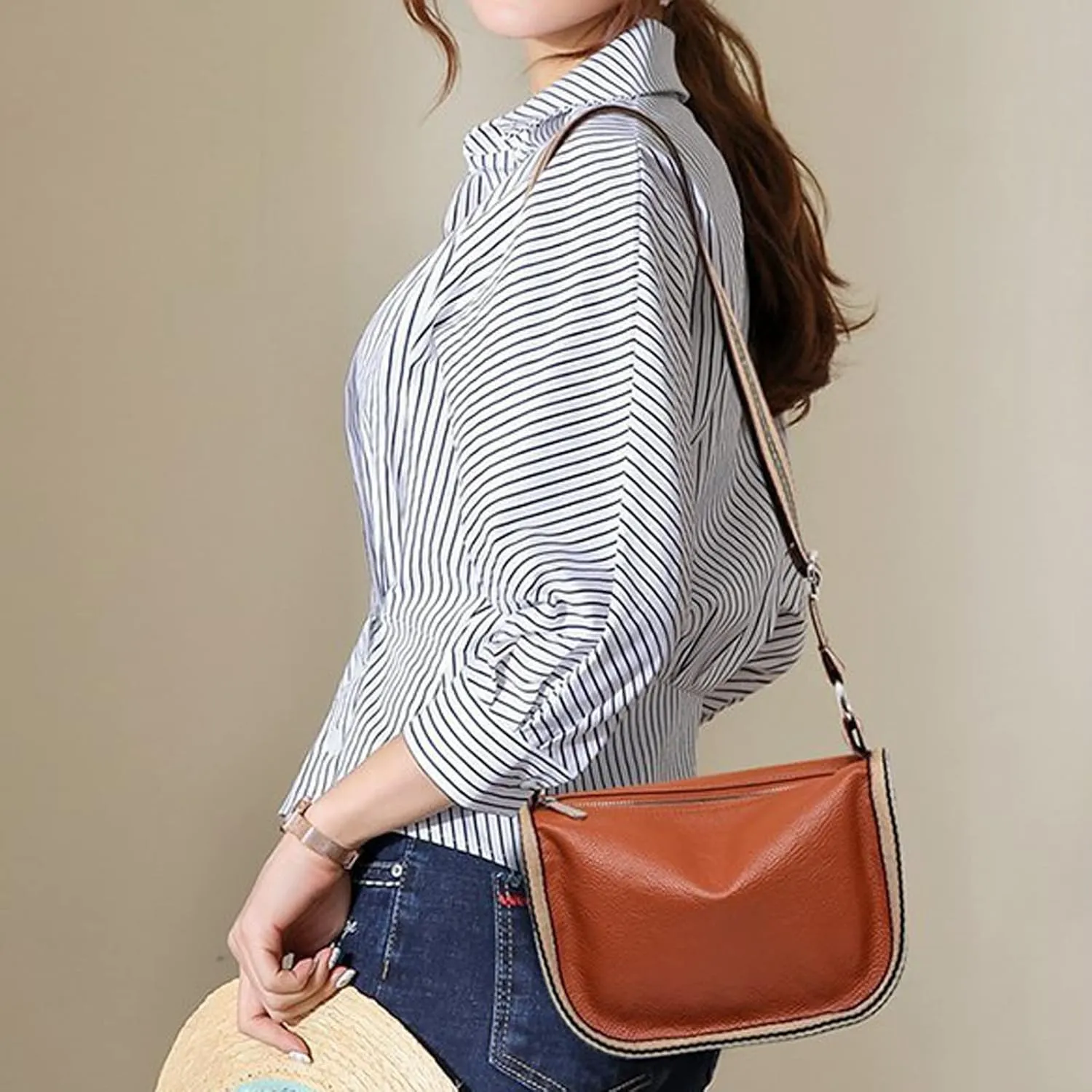 Women's Shoulder Bags Woman Shoulder Bag， PU Youth Ladies Dumpling Light Wild Simple Female Daily Messenger Bag Waterproof(Brown)
