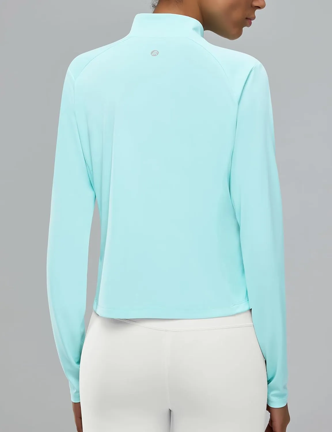 Women's UPF 50  Lightweight Athletic Jacket with Zip Pockets Sun Protection Full Zip Long Sleeve Shirts Hiking
